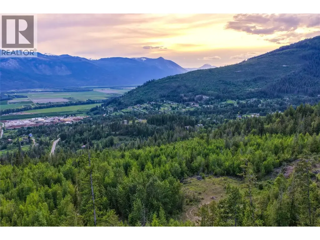 Dl 4595 Elsie Holmes Road, Wynndel
